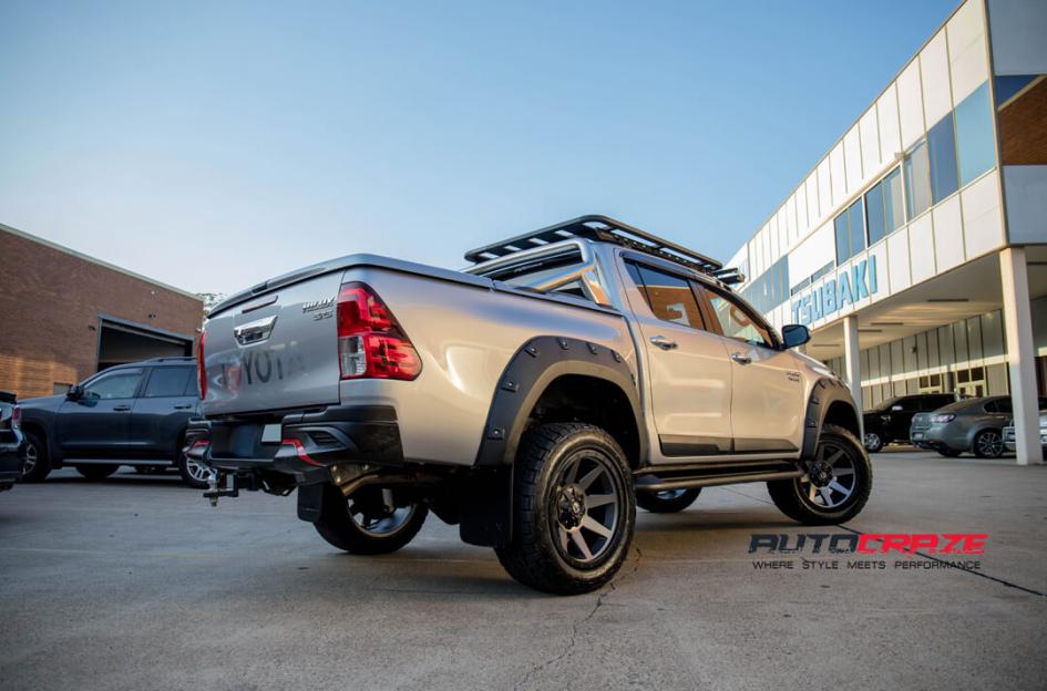 TOYOTA HILUX N80 4WD WILDCAT MATTE GUN METAL